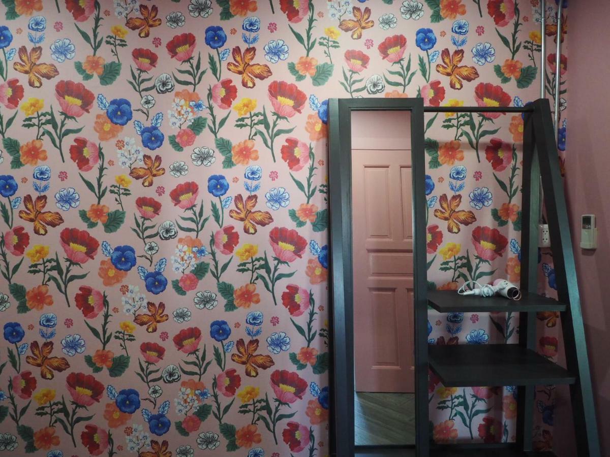 WIW mini hotel Bangkok Zewnętrze zdjęcie